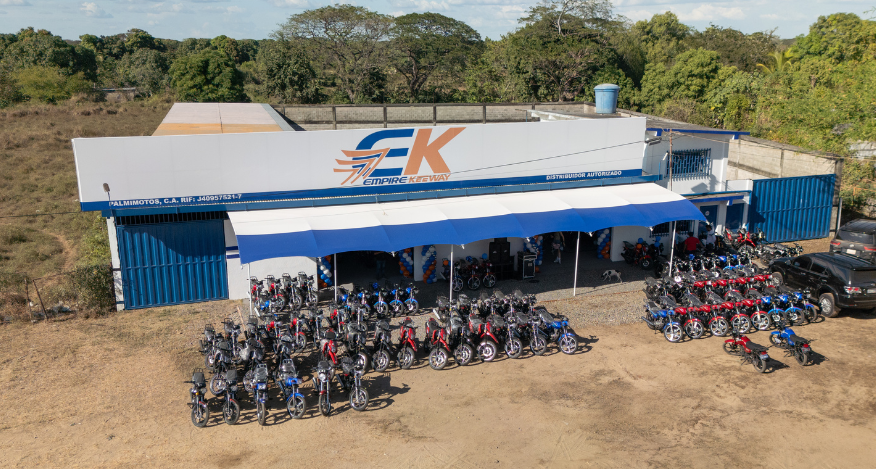 EK inaugura nuevo concesionario en Achaguas