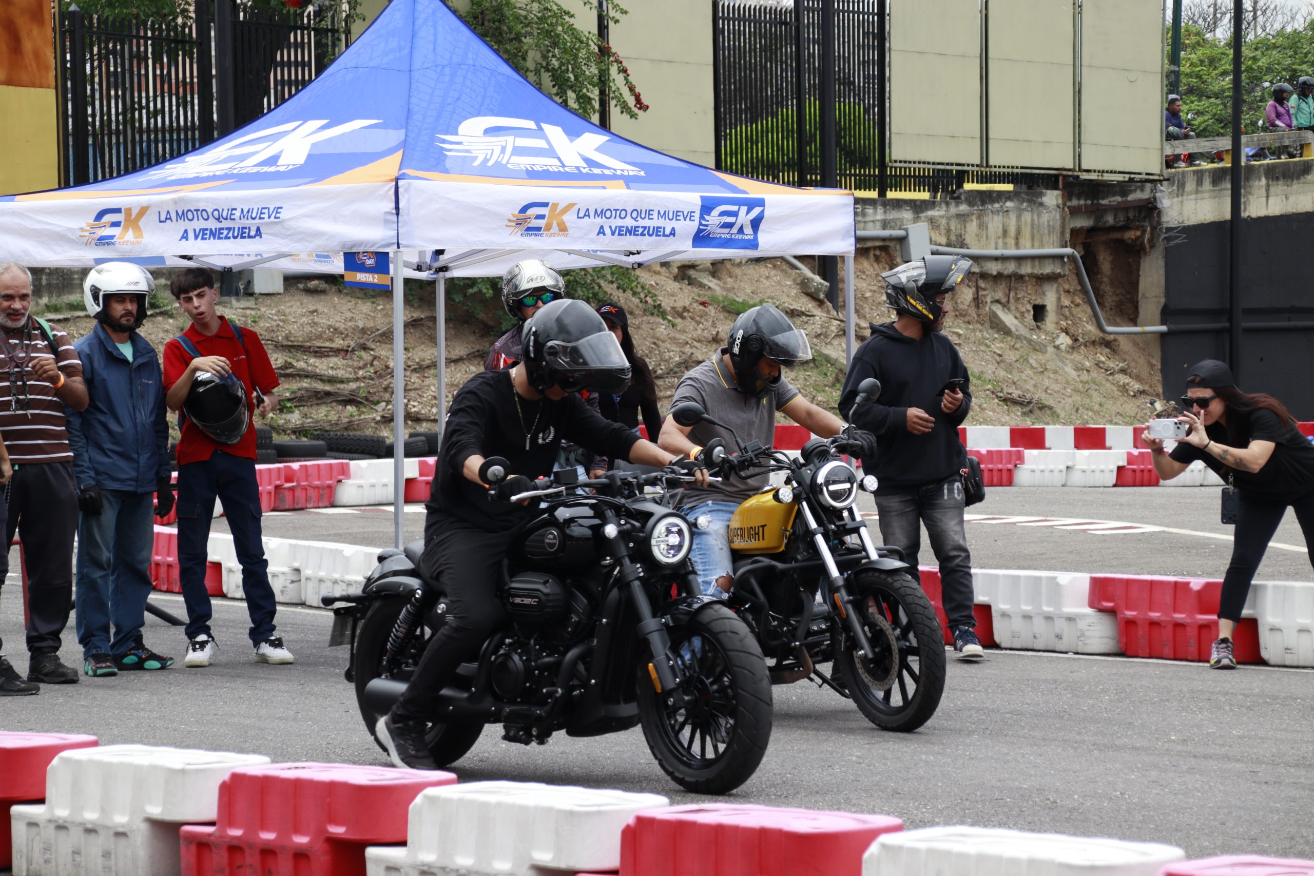 El EK Day tercera edición mostró a más de 3500 personas el nuevo todoterreno: la TX II 150